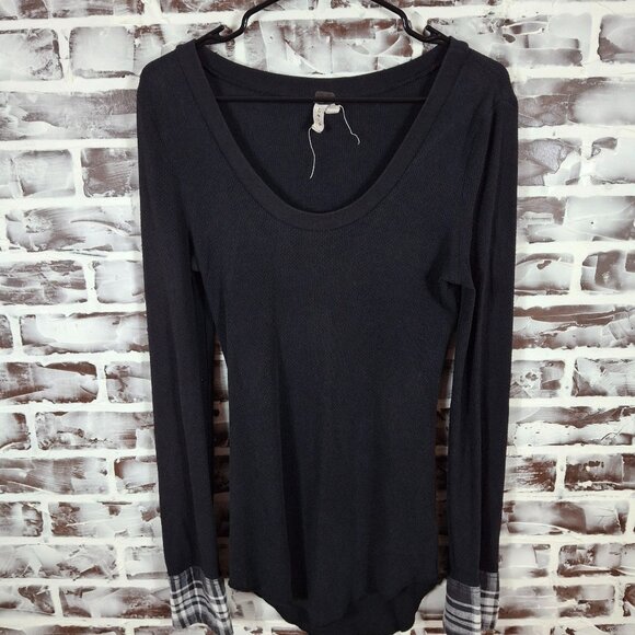 We The Free Large Thermal Top Black Waffle Weave Plaid Cuffs Long Sleeves - Picture 1 of 5